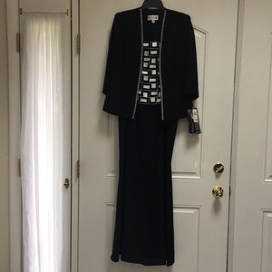 NWT Karen Miller Size 10 two piece gown!